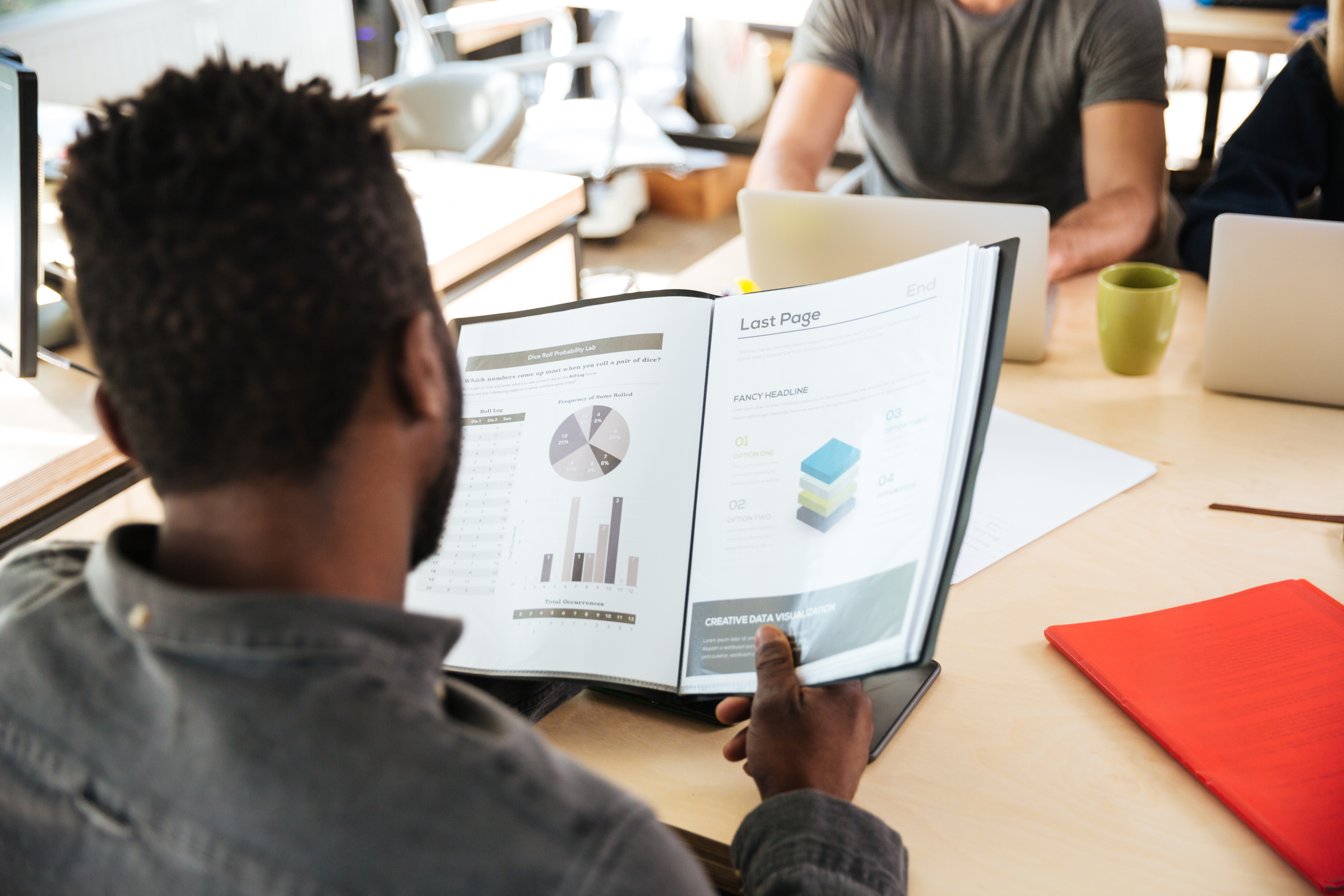 Reviewing learning analytics reports